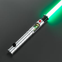 Load image into Gallery viewer, Model Quinlan Vos Replica
